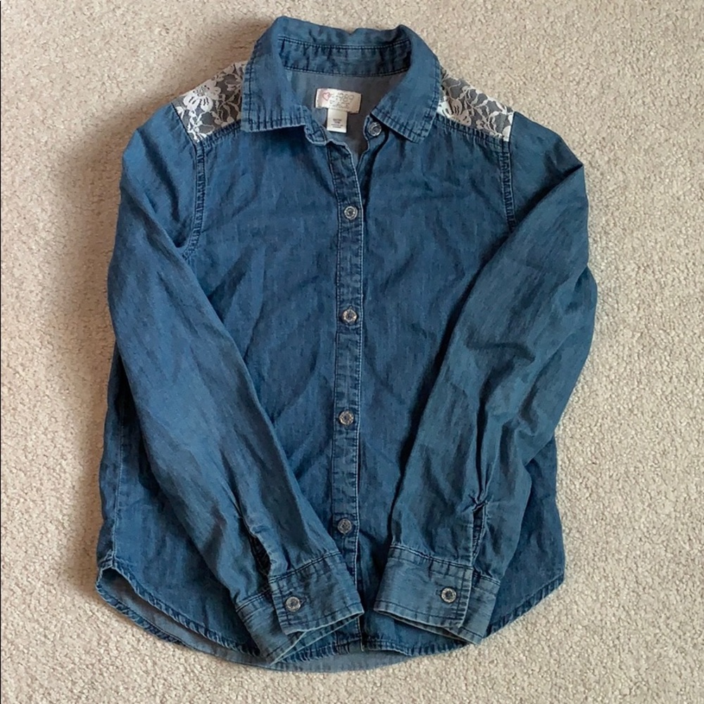 Children’s place Soft denim button up shirt M